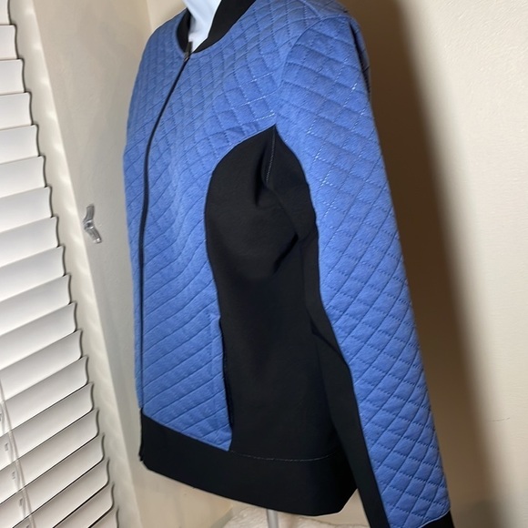 LUCY Quilted Lightweight Jacket Size Small - Picture 7 of 11